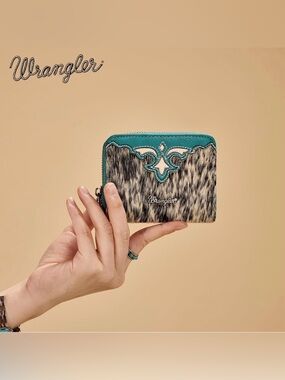 Montana West Wrangler Cowhide Womens Wallet NWT